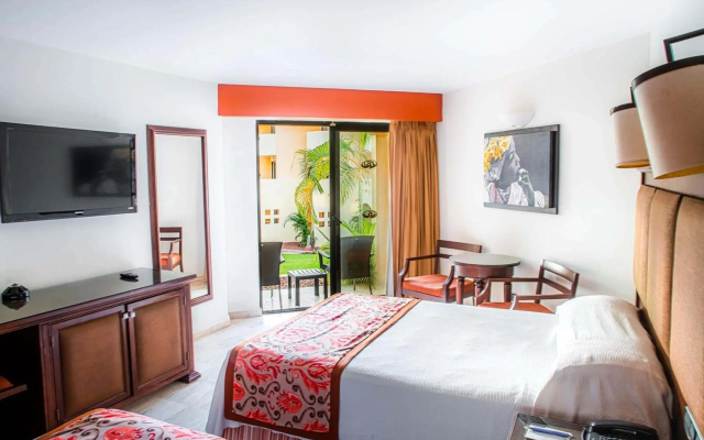 Crowne Plaza Brussels Airport by IHG