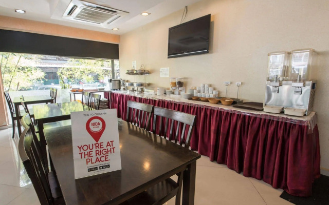 Veenai Hotel