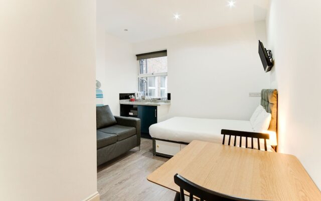 Beautiful Studio in London Near Wimbledon Park