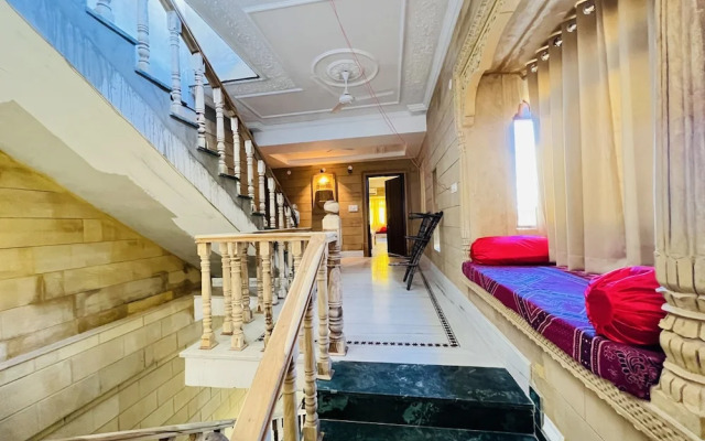 Hotel Garh Villa