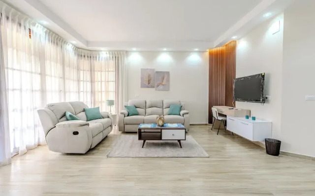 Amazing Golf View Apartments