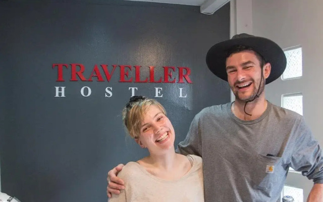 The Traveller Hostel - Adults Only