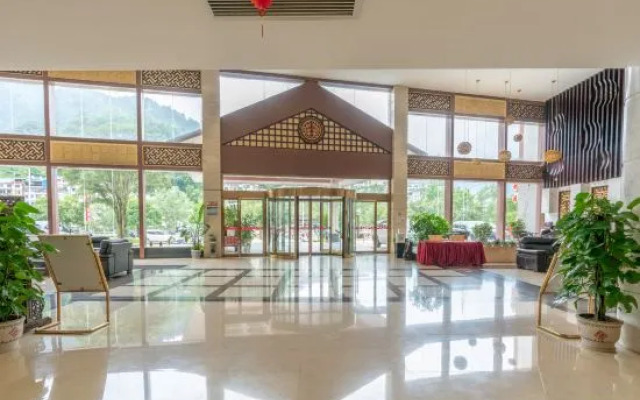 Longji International Hotel