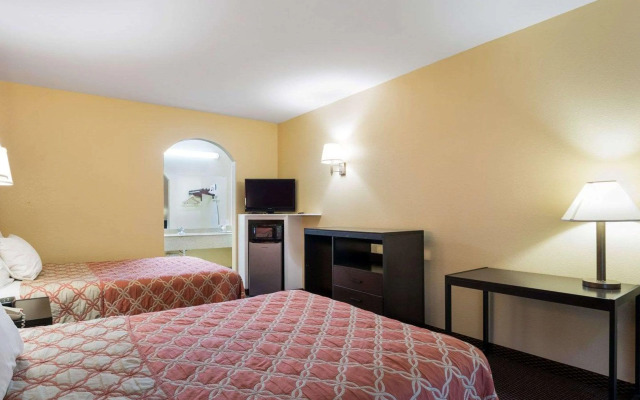 Rodeway Inn & Suites Humble, TX