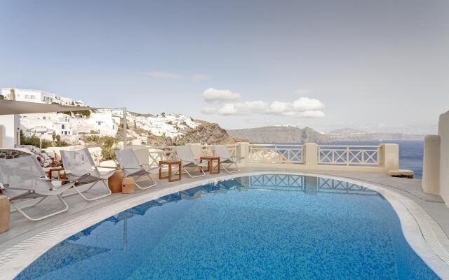Mystique, a Luxury Collection Hotel, Santorini