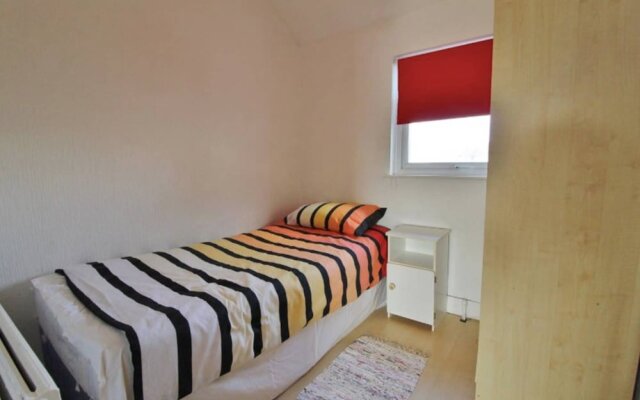 2 Bedroom Family Home in Residential Dublin Suburb