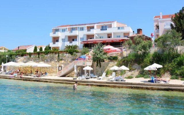 Pension Augustino