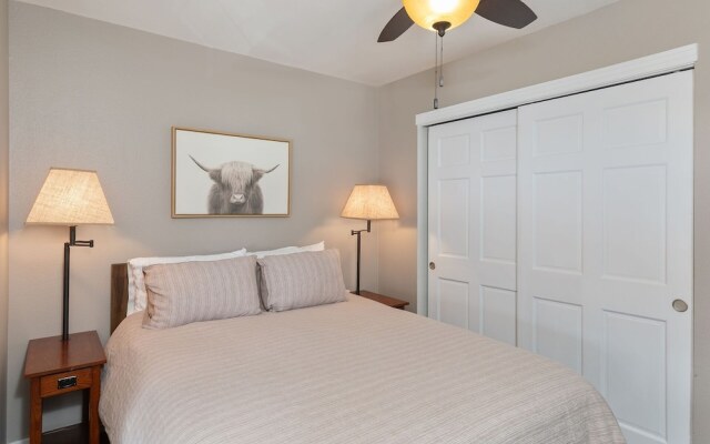 Northstar 6 3 Bedroom Condo by RedAwning