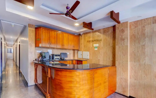 OYO 094 Bussy St Prakasam Residency