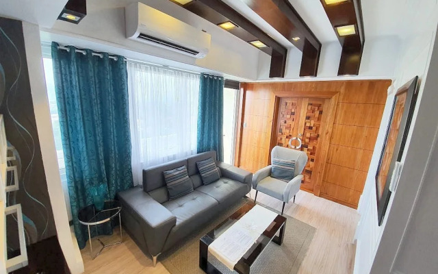 La Mirada Residences