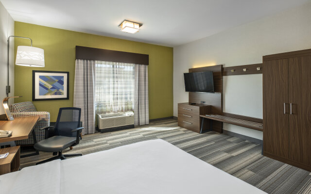 Holiday Inn Express & Suites Medicine Hat Transcanada Hwy 1, an IHG Hotel