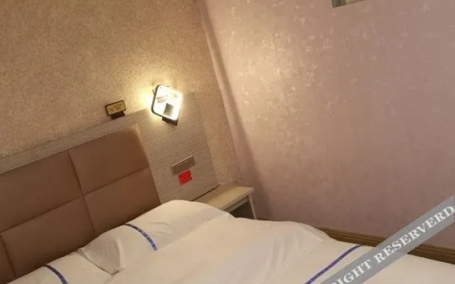 OYO Wuhan Hongtai Hotel