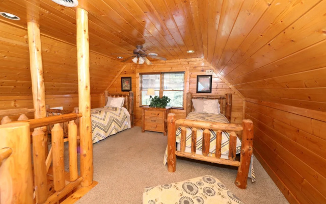 Up Up  Away - Two Bedroom Cabin