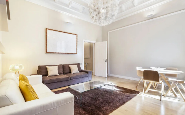 Uma Suites Luxury Downtown