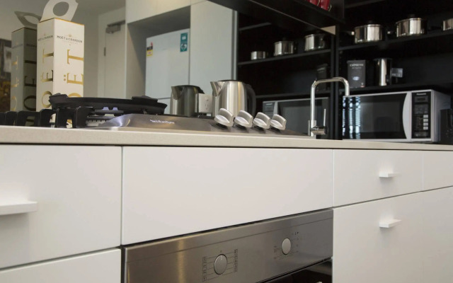 St Kilda Holiday Apartments