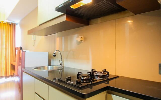 Fabulous Studio Grand Dhika City Apartment