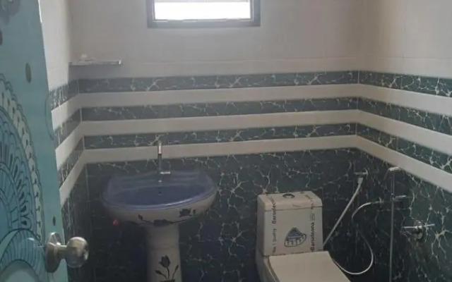 OYO 91842 Hotel Bliss