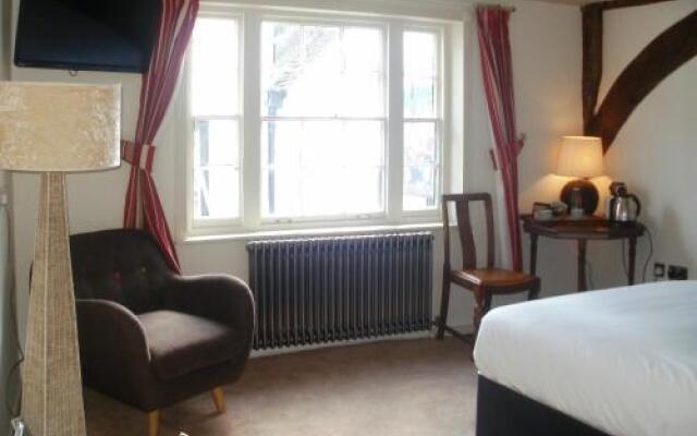 Alma Inn & Dining Rooms