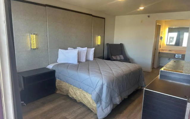 El Paso West Travelodge