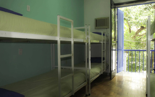 Vila Carioca Hostel