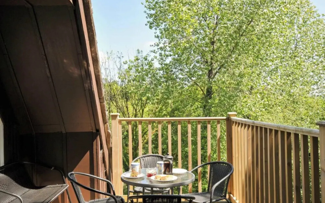 60 Valley Lodge