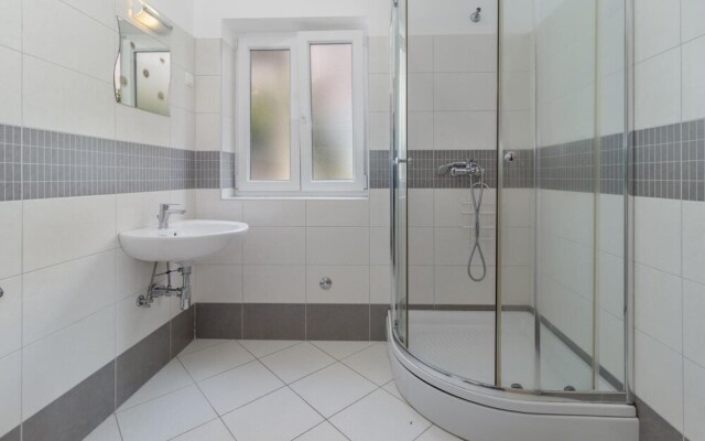 Nice Apartment in Crikvenica With Wifi