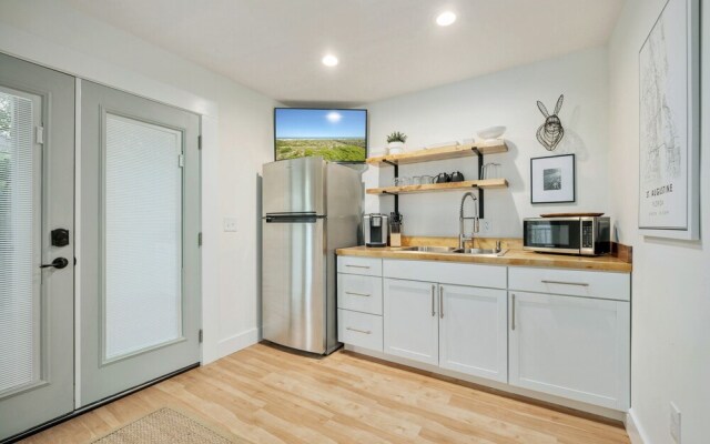 Historic Dream - Unit C