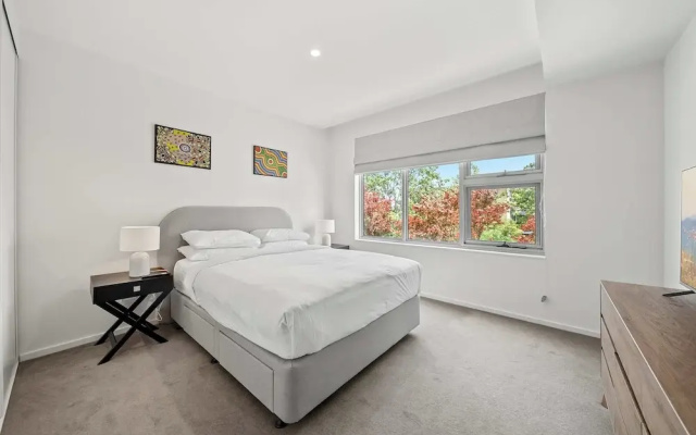 Tranquil 1-bed Apartment in Kingston Foreshore