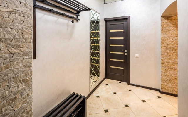 LeoApart near Rynok Square with 2 bedrooms