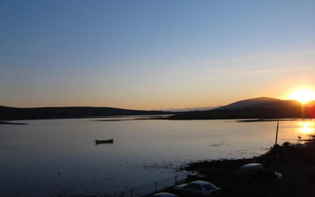 Dingle Harbour Nights B&B