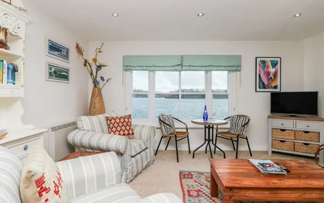 Pier Cottage