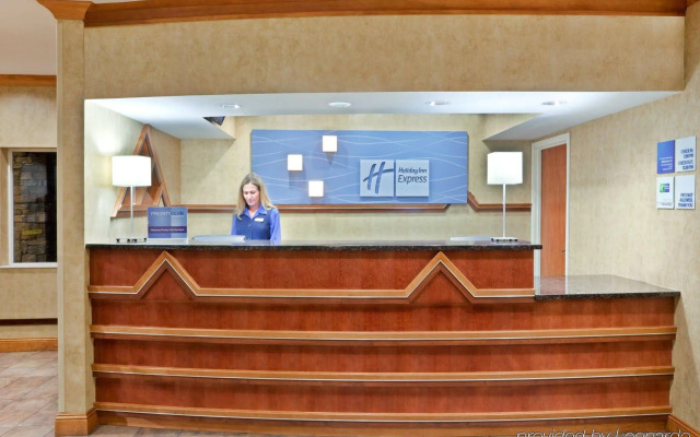 Clarion Pointe Medford