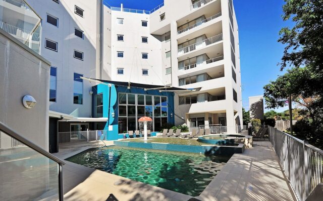 William Street Apartments