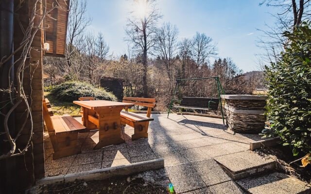 Wooden Cabin Žurej With Hot Tub