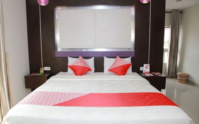 OYO 1656 Parama Su Hotel