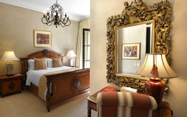 21 Roux Street Guesthouse