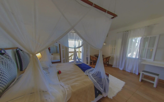 Saint Tropez Praia Hotel