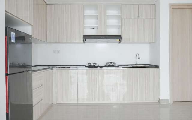 Spacious And Nice 2Br At Hillcrest House Apartment