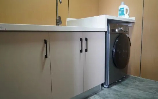 Hongsheng Hotel (Ji Center Shopping Plaza)