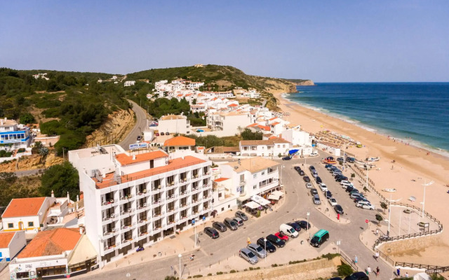 Residencial Salema