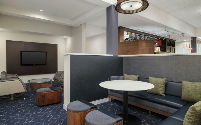 Courtyard by Marriott Dallas-Fort Worth/Bedford
