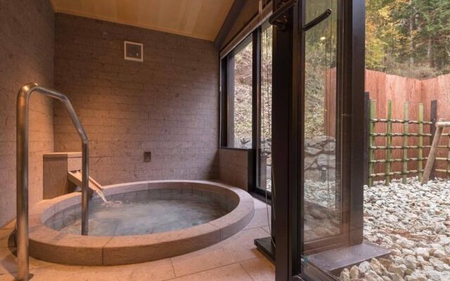 Nikko-Nishimachiclub A La Touto