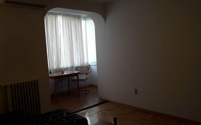 Km 0 Deluxe Apartment Old Town