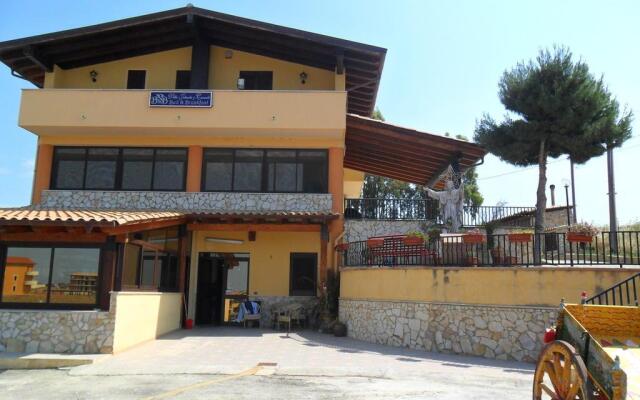 BB Villa Jolanda  Carmelo