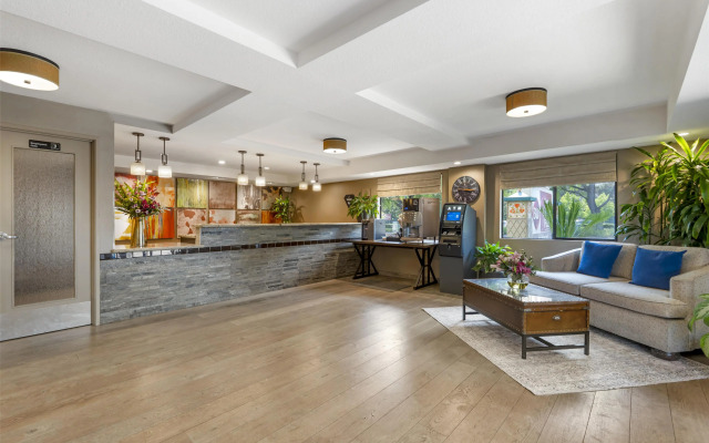 Best Western Plus Anaheim Inn
