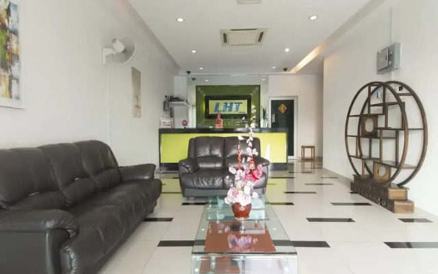 OYO 973 LHT Hotel
