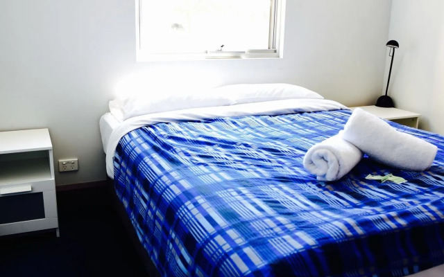 The Emperors Crown Hostel