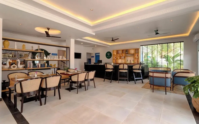 Azalea By Stone Wood Carmona