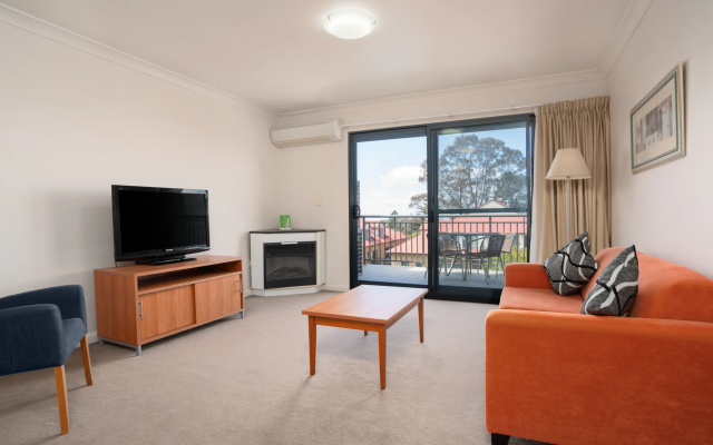 Leisure Inn Spires – Guest Rooms – Sydney