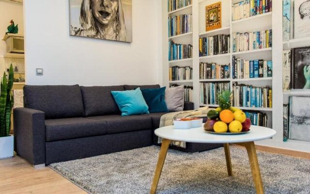 Laksa Apartments